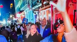 woman flashes during sugar bowl